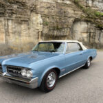 car-20460-1964-pontiac-gto-4-speed-tri-power31.jpeg