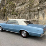 car-20460-1964-pontiac-gto-4-speed-tri-power39.jpeg