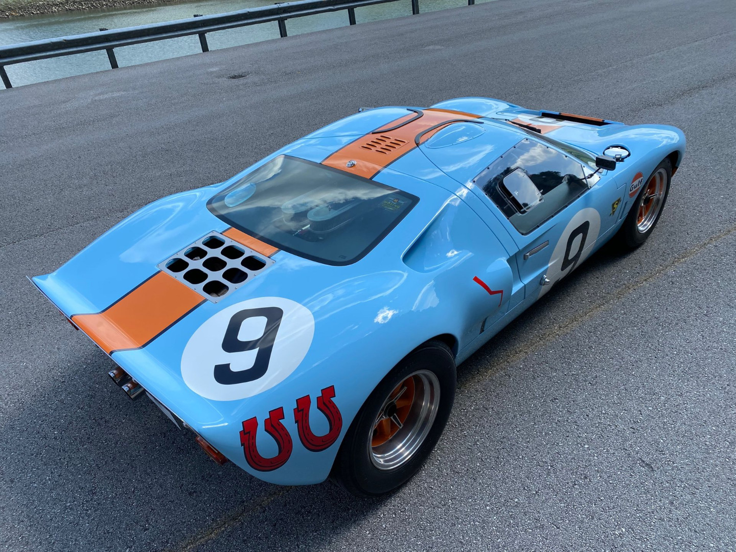 car-20462-1966-ford-gt40-mki20.jpeg