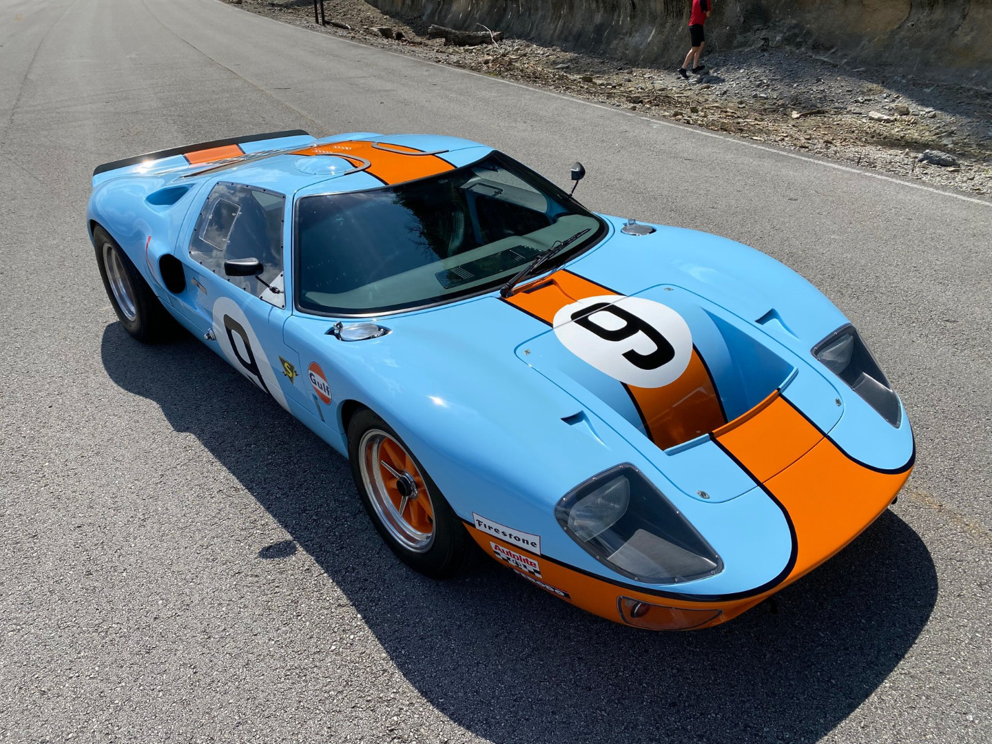 car-20462-1966-ford-gt40-mki43.jpeg