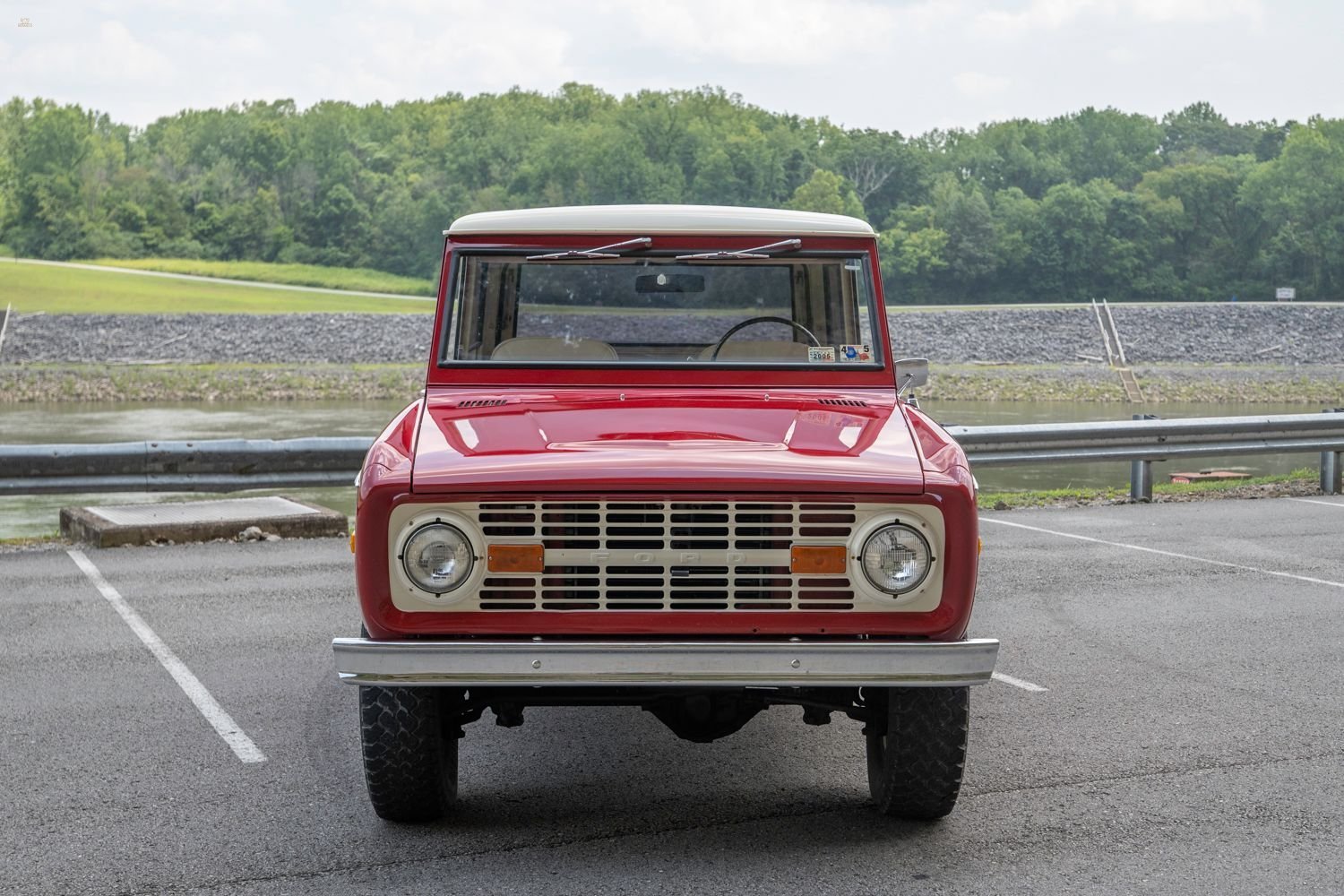 car-20464-1972-ford-bronco30.jpeg