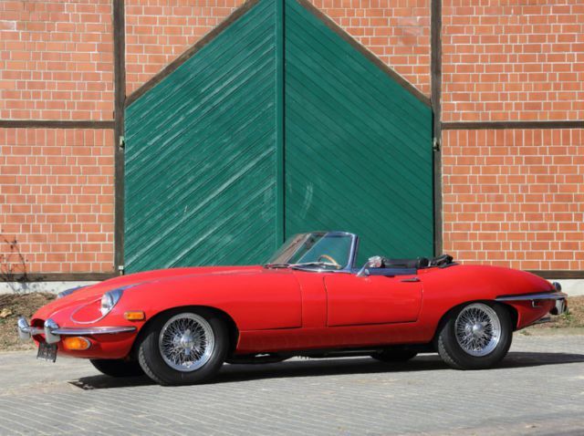 Jaguar E-Type SII Cabriolet 045