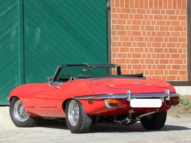 Jaguar E-Type SII Cabriolet 045