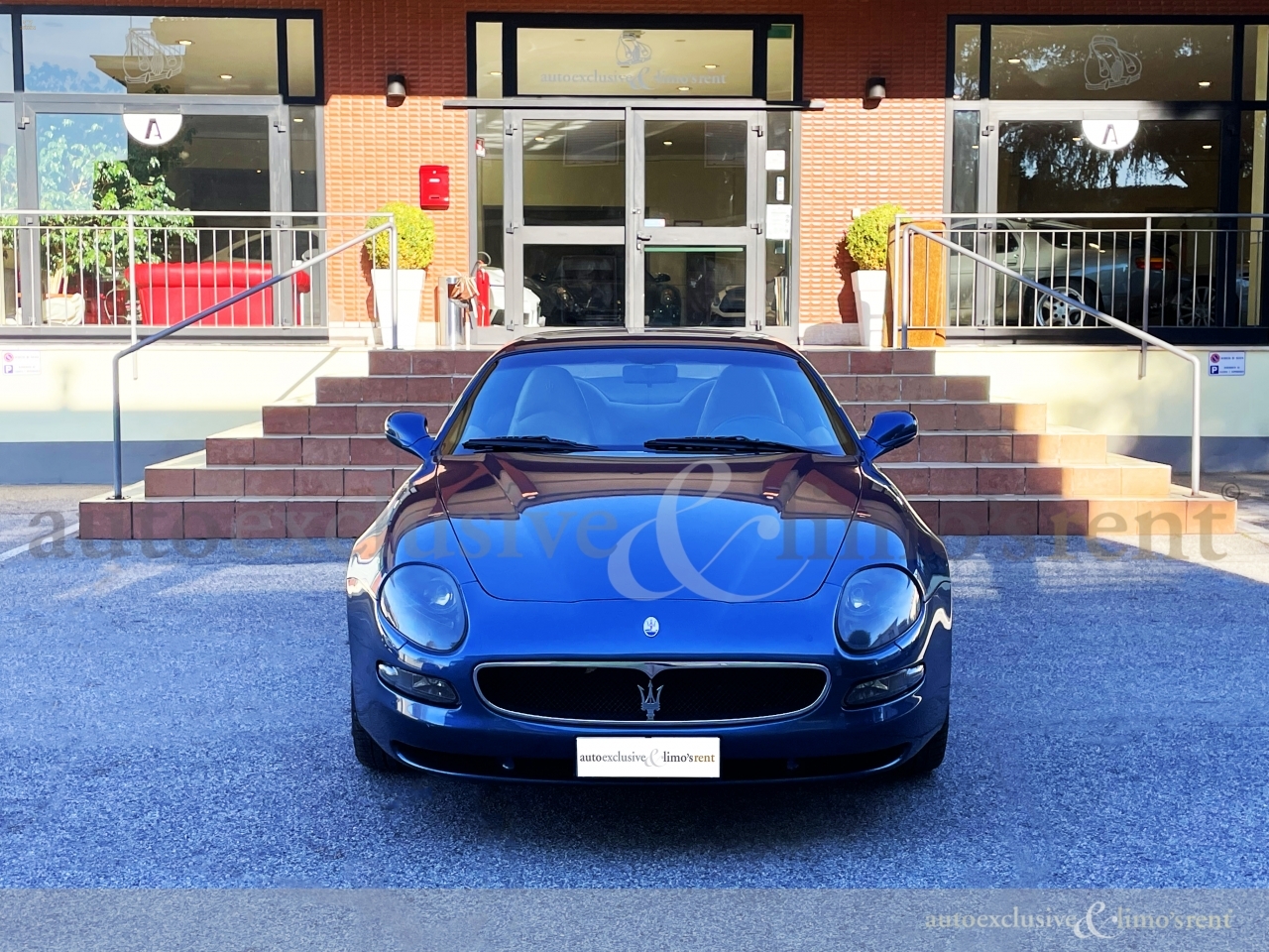 car-21933-Maserati_Coupe_42__V8_32V_Cambiocorsa-8-.jpg