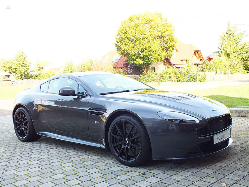 car-23765-AM_Vantage_12S_2.jpg