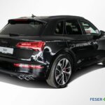 car-24217-2046945_02.jpg