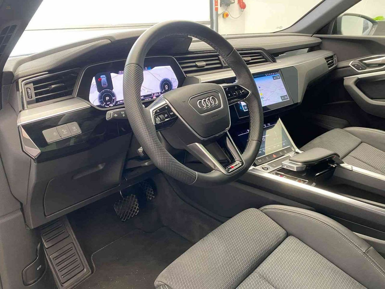 car-24296-216003_10.jpg