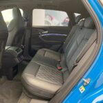 car-24388-215638_15.jpg