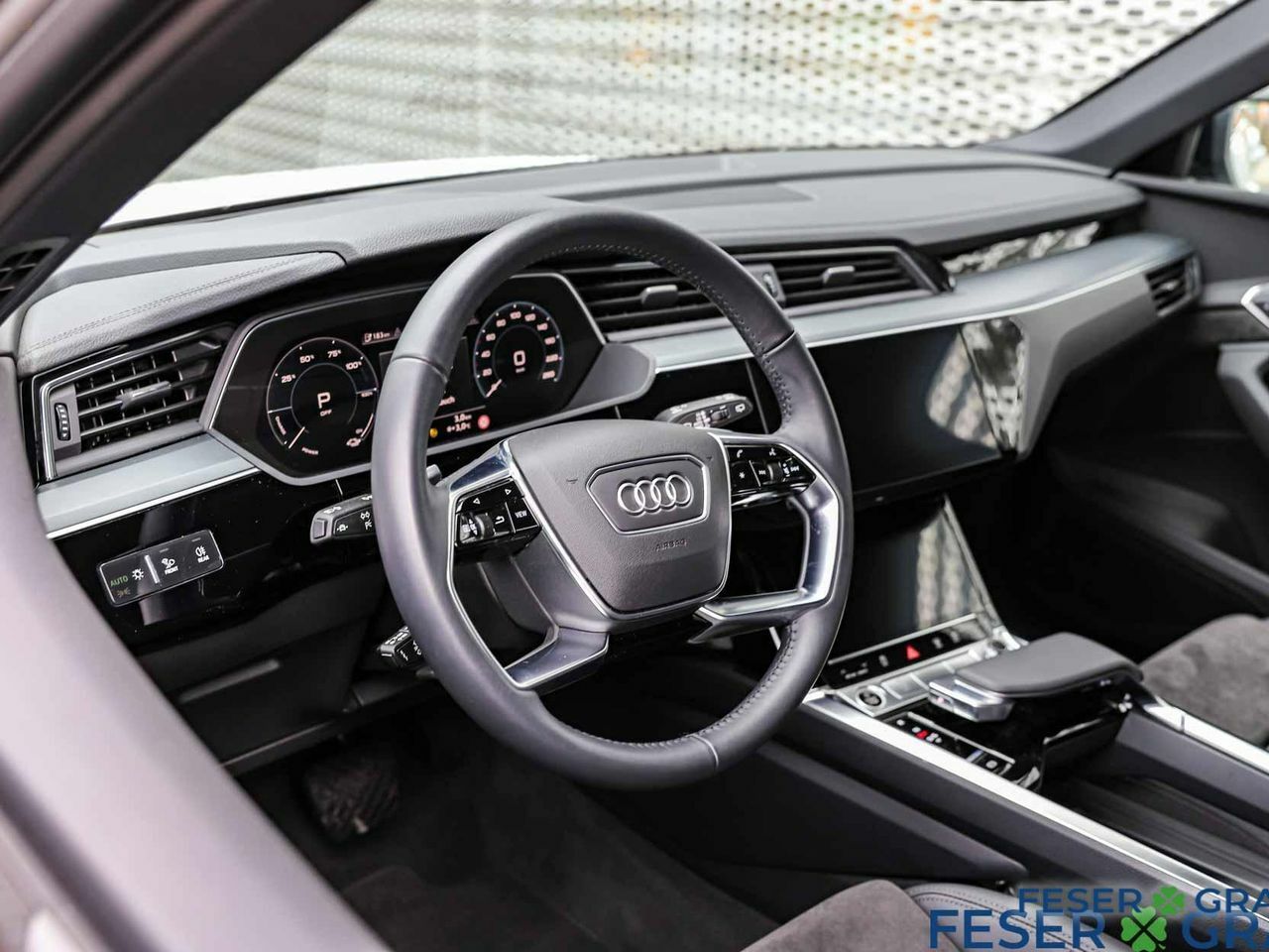 car-24424-215190_09.jpg