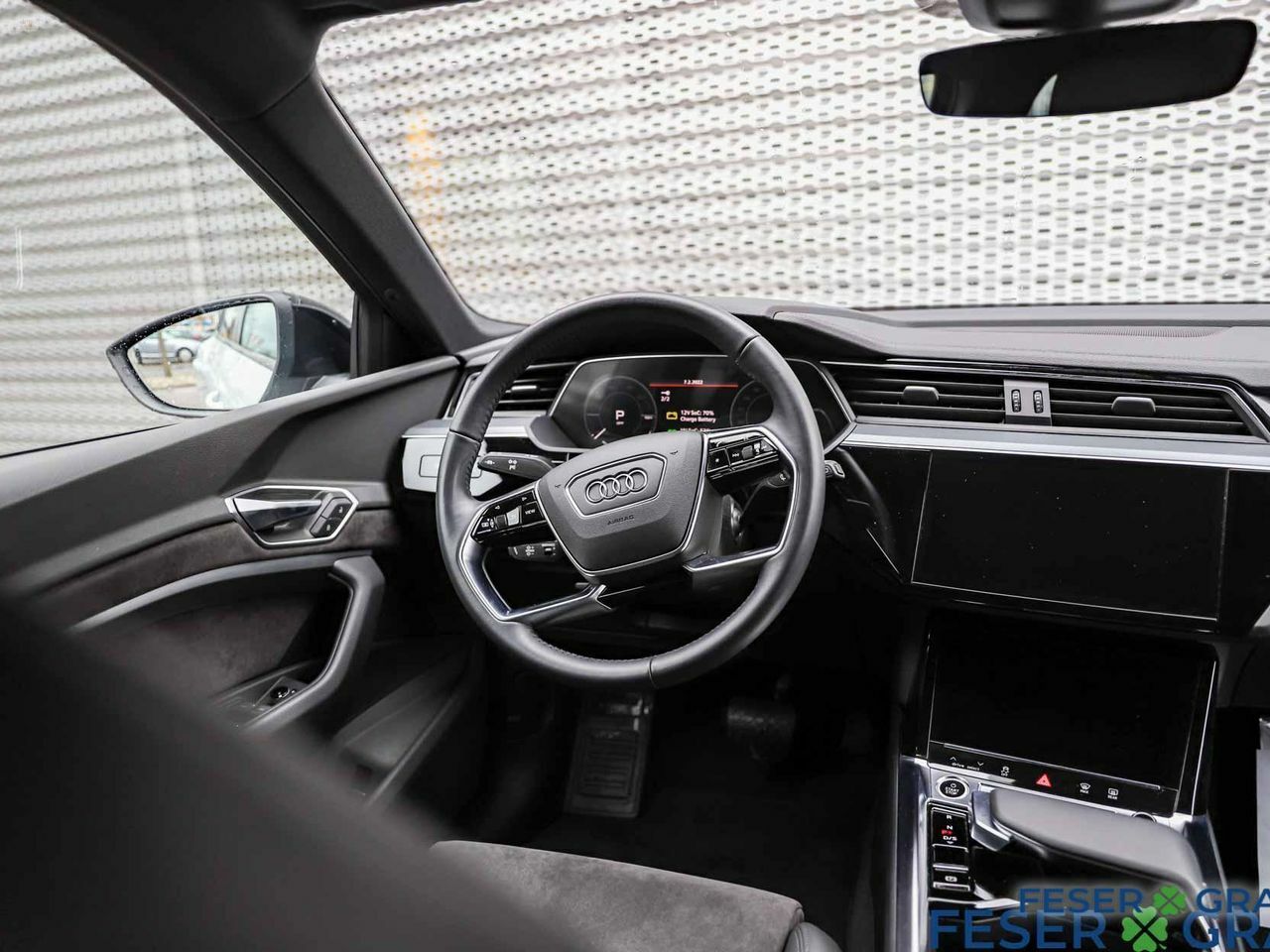 car-24424-215190_10.jpg