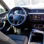 car-24469-YYD728_08.jpg