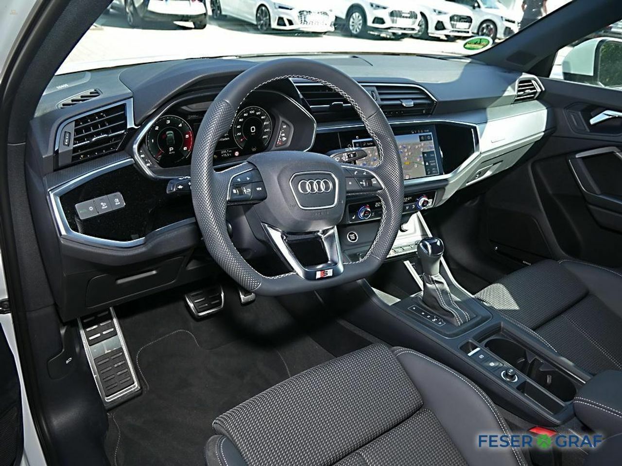 car-24687-1095110_07.jpg