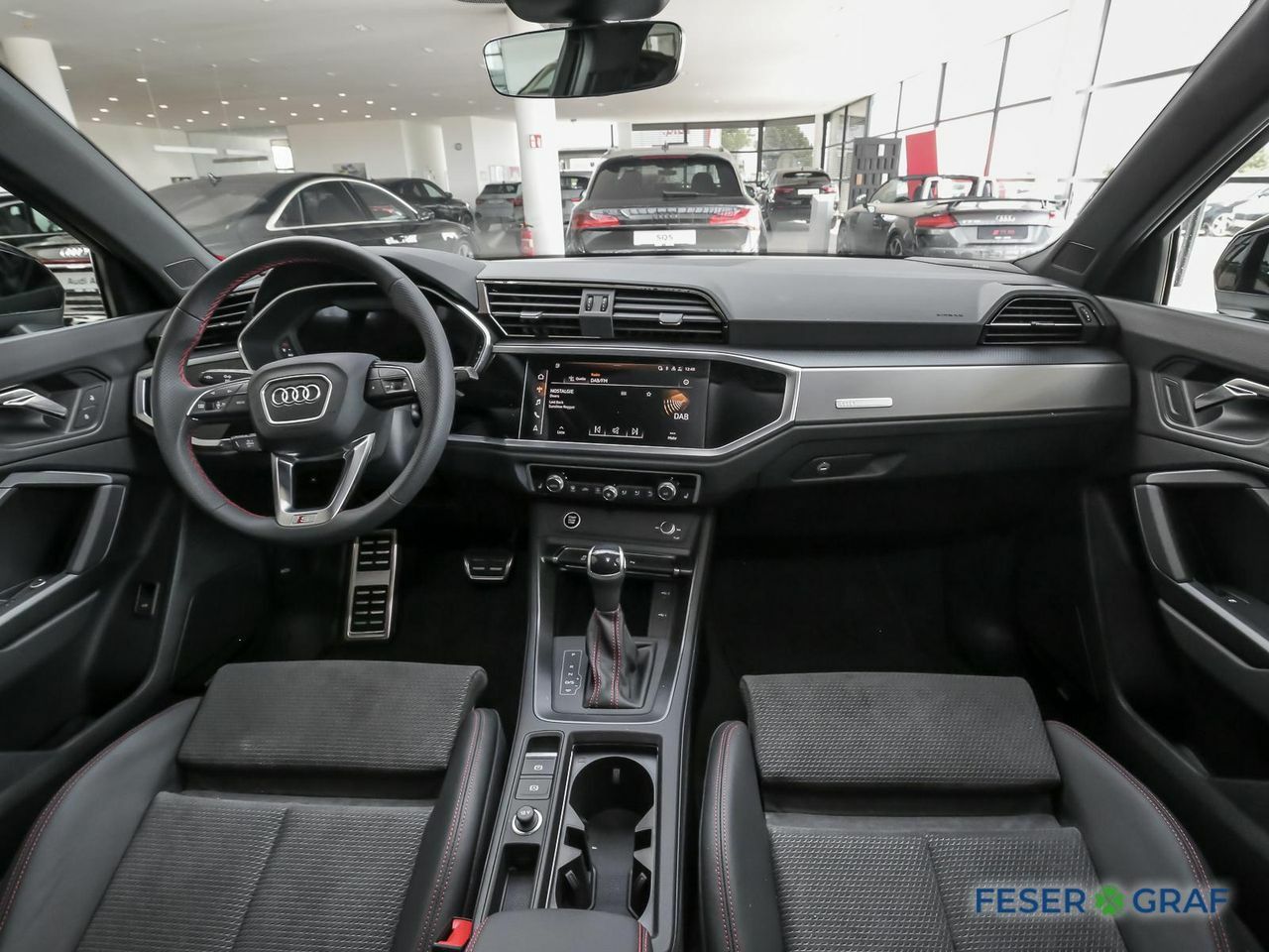 car-24720-1139102_07.jpg
