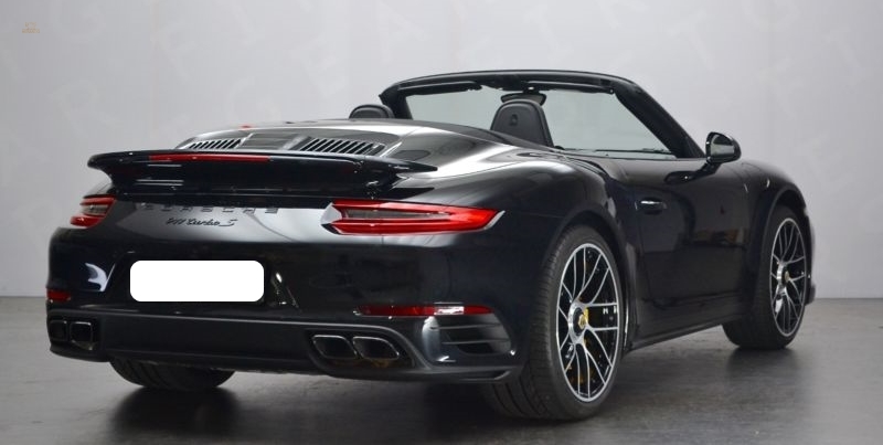 Porsche 911 Turbo S Cabrio Tiefschwarzmetallic