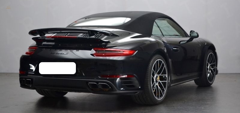 Porsche 911 Turbo S Cabrio Tiefschwarzmetallic