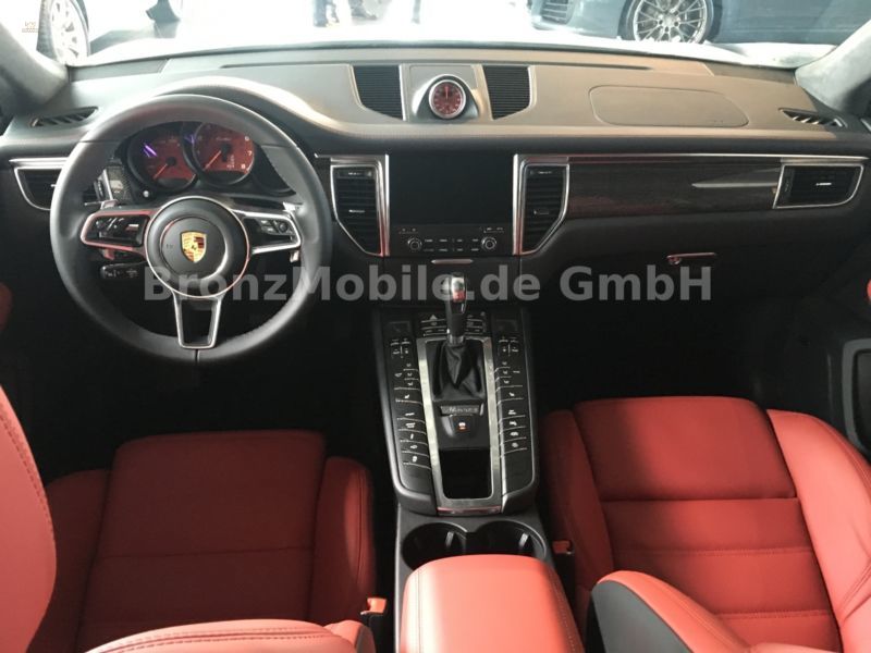 Porsche Macan Turbo Weiß Automatik