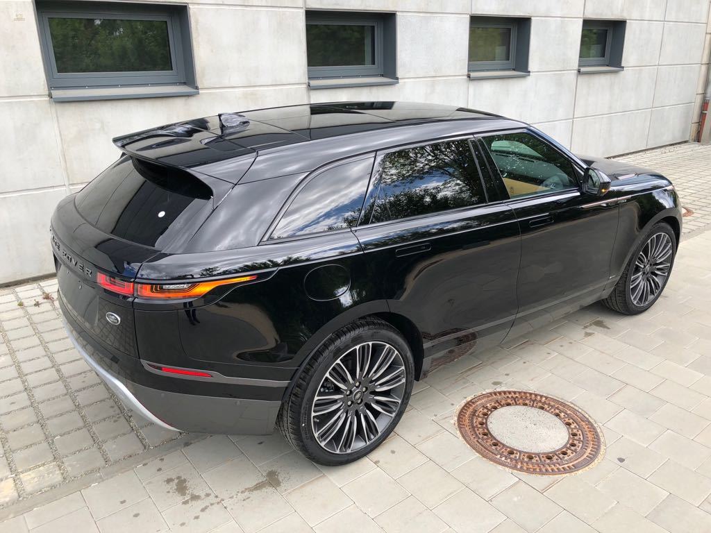 car-5099-RRVelar2.0i4R-Dynamik7.JPG