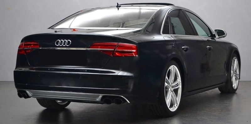 Audi S8 TFSI Phantomschwarz Perleffekt