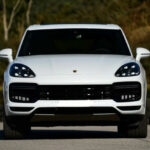 car-5932-PorscheCayenneTurboFSfront-LangzeitmietefuerLuxus-SUV.jpg