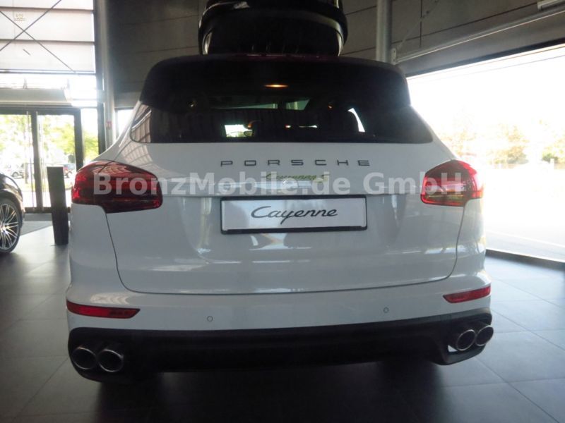 Porsche Cayenne S Hybrid Platinum