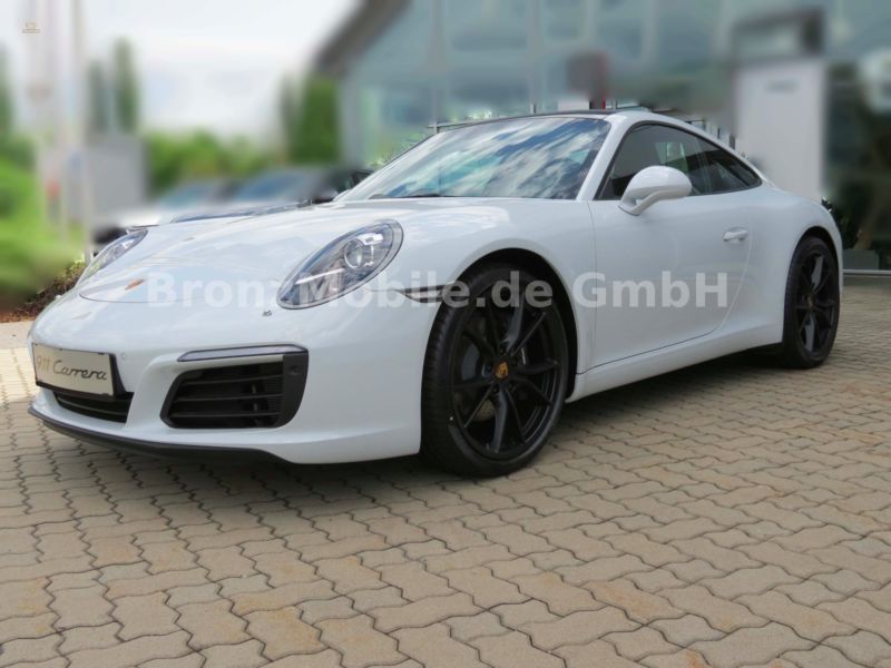 Porsche 911 Carrera Weiß Metallic Automatik