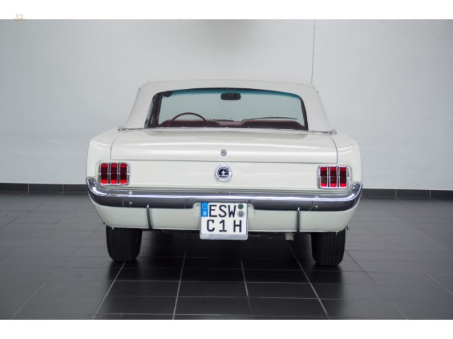car-8569-1964-12-Ford-Mustang-Convertible-4.jpg