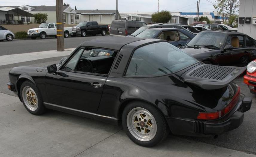 car-8578-1984-Porsche-911-Carrera-Targa-3.jpg