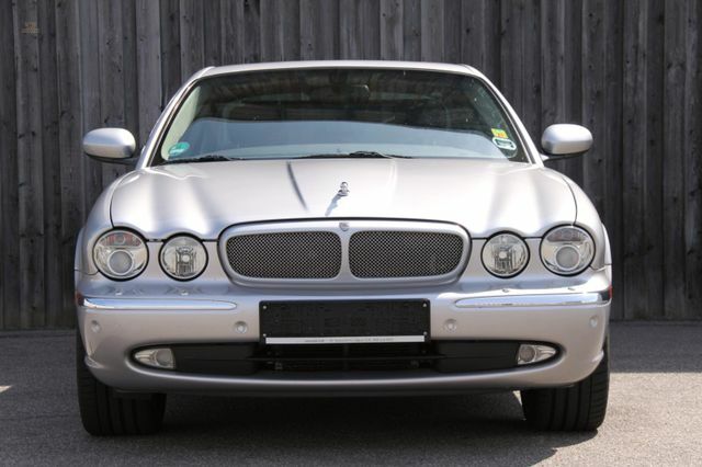car-22470-98537326311_0.jpg