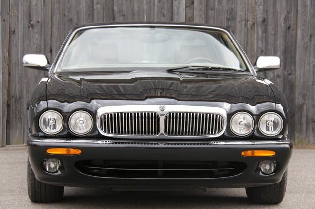 car-23518-98537326311_0.jpg