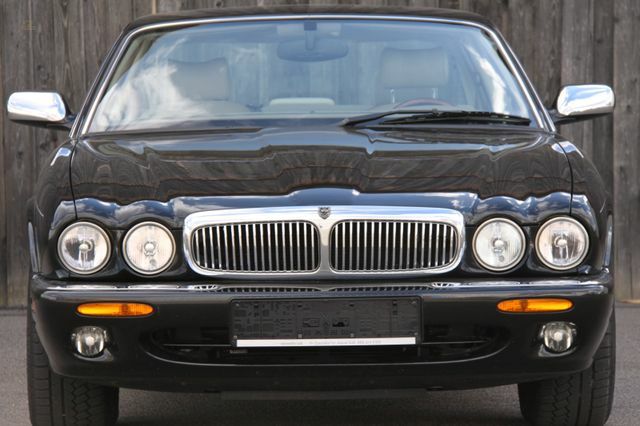 car-24462-98537326311_0.jpg