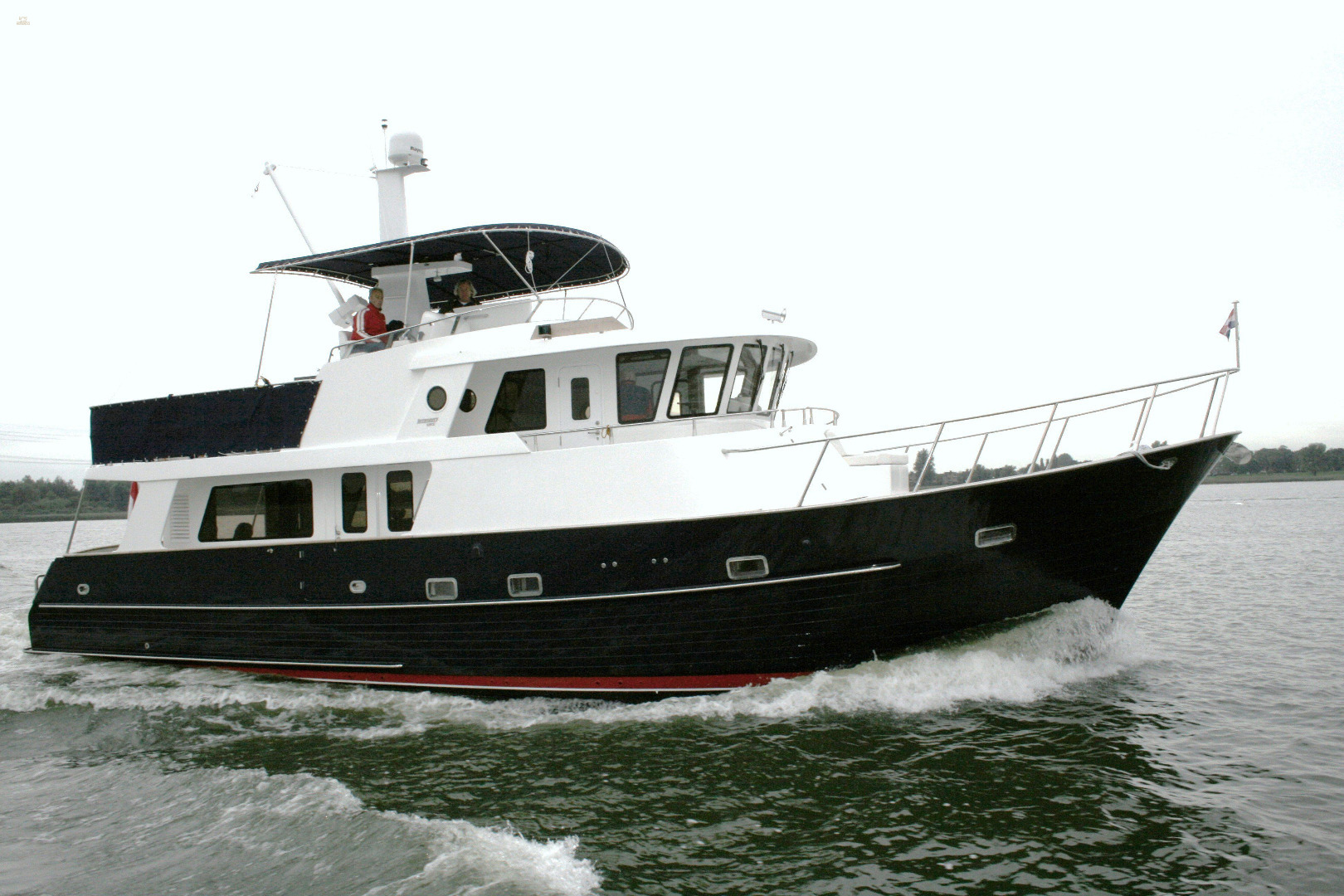 yachts-173-big_049468a643d4ce45.jpg