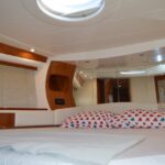 yachts-606-697d1ac6-b39b-496d-bc05-037755885443.jpg