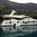 yachts-607-7b479ad4-ffe4-4e93-a576-c446ca5a5701.jpg