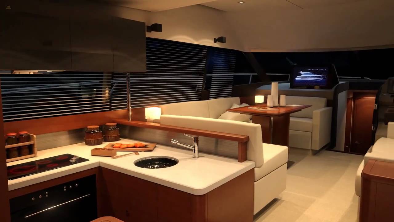 yachts-610-2ec7c518-4ecc-494f-a012-f6e2872e7903.jpg