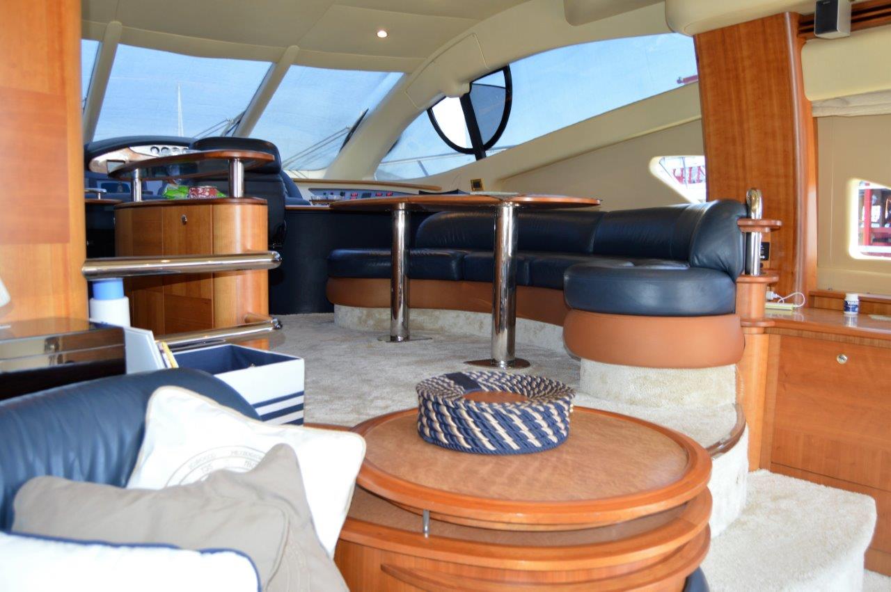 yachts-615-d901f0ed-44af-4266-87a5-e3bd47ffb854.jpg