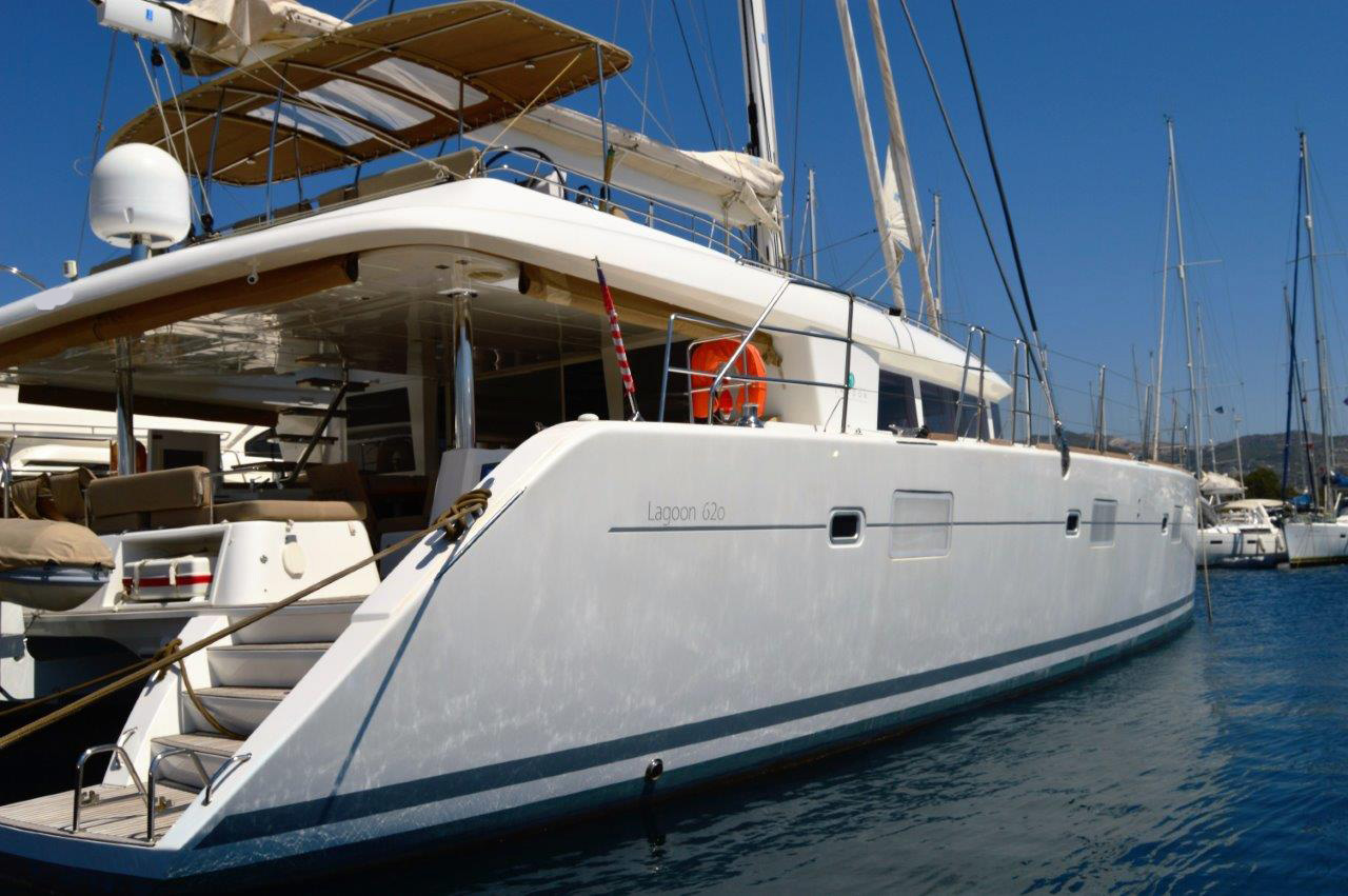 yachts-624-ce9d49dd-f852-427b-8e1f-7d33bc20c235.jpg