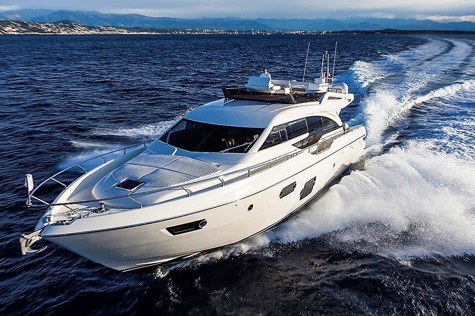 yachts-668-cd21a3ad-cbf1-4fd1-834f-5d1164c2d577.jpg