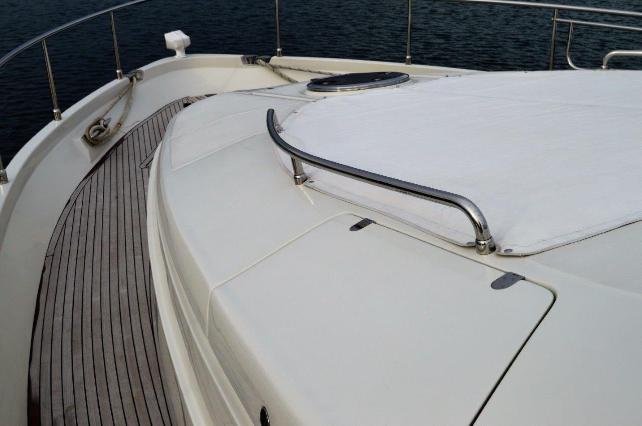 yachts-669-1fa256ac-29d3-423e-8beb-beb8dd0c7272.jpg