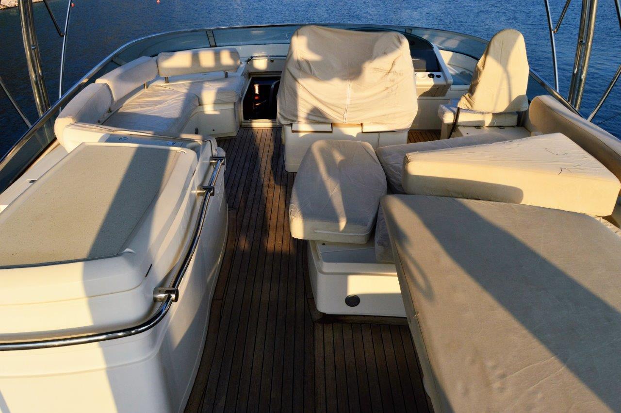 yachts-671-f1f1463d-426e-4850-8a6b-acce66d63235.jpg