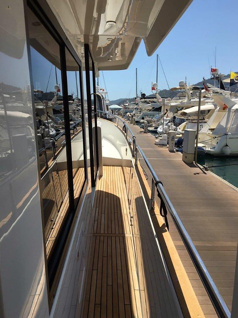 yachts-676-d728a5e6-748a-4dbb-a0dd-141cc415b019.jpg