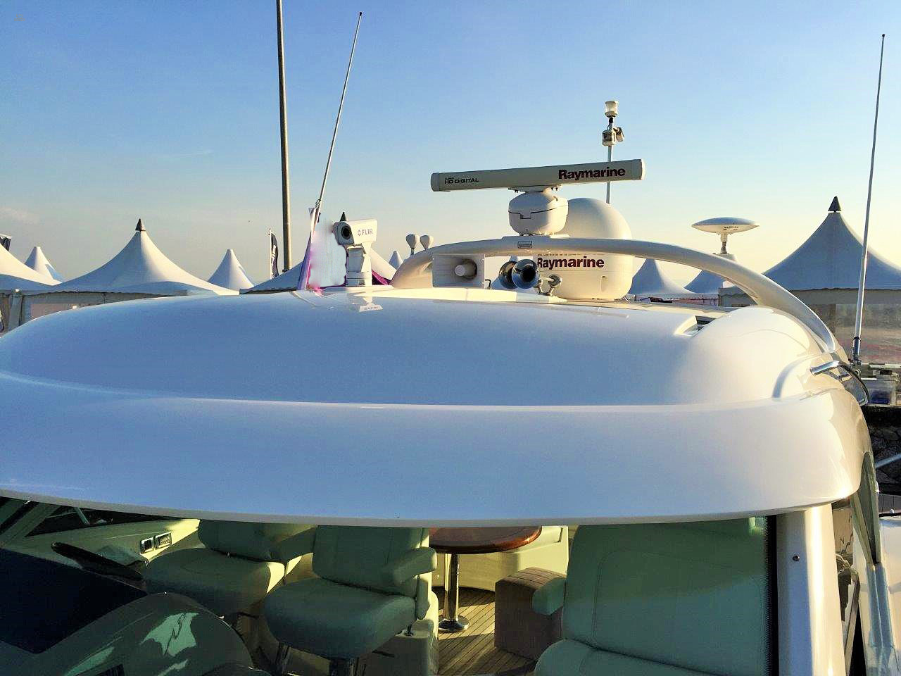 yachts-908-344be34a-5cb8-458c-8a1a-aff7a23e89b9.jpg