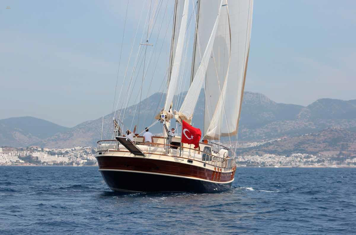 yachts-917-1936d4c2-4292-4bfb-9f59-930c5c31c241.jpg