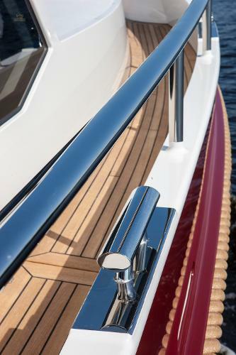 yachts-95777-367321_18.jpg