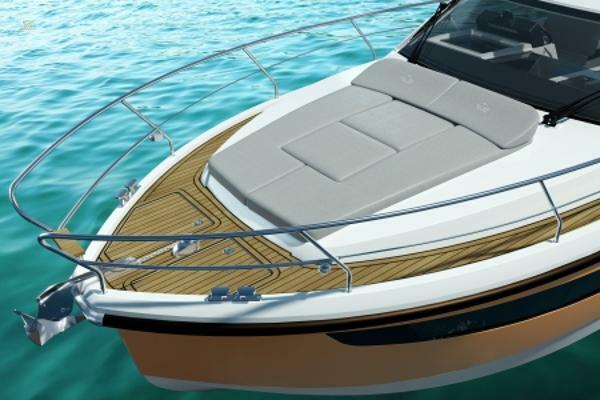 yachts-95815-367459_2.jpg