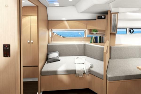 yachts-95815-367459_8.jpg