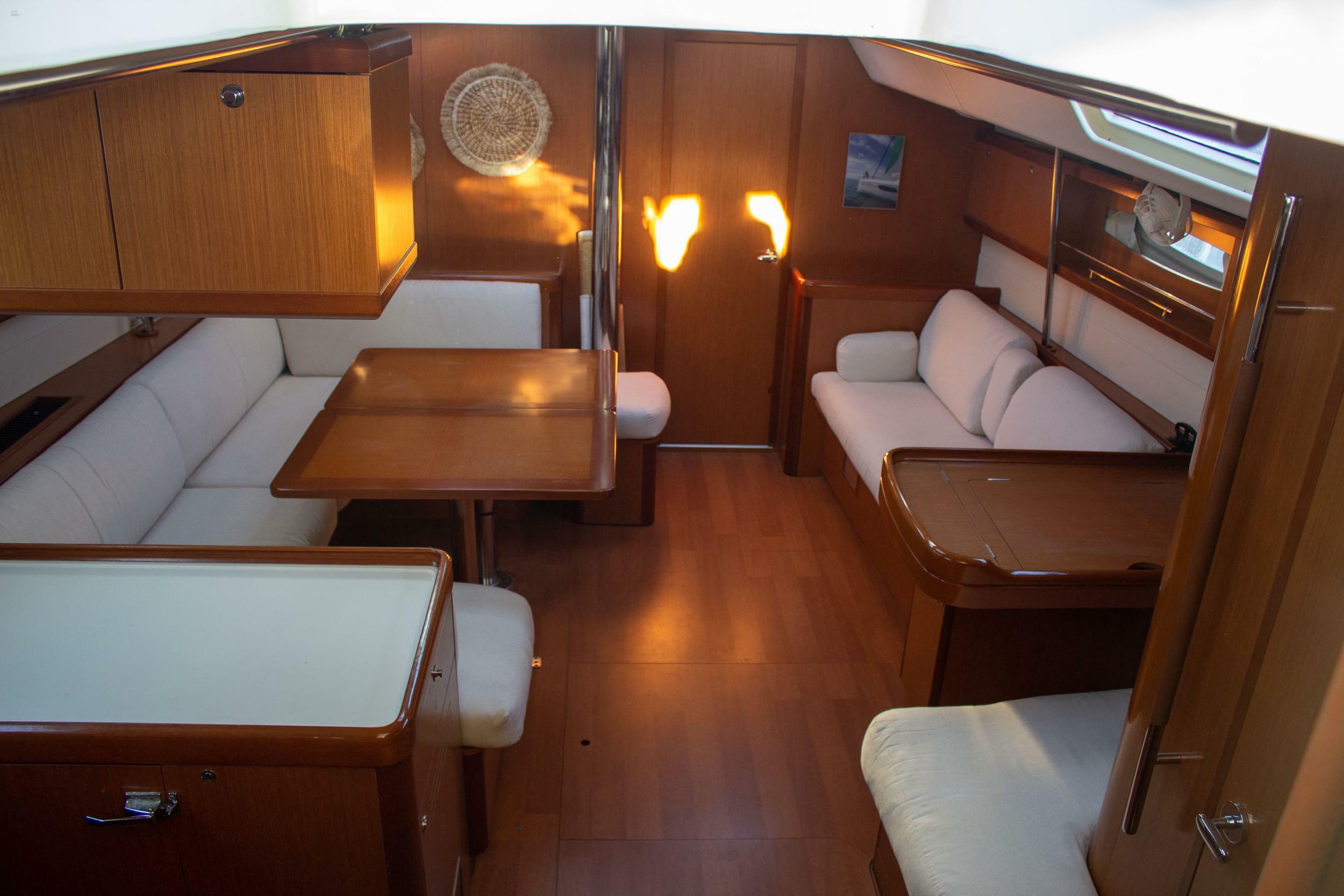 yachts-95839-367568_14.jpg
