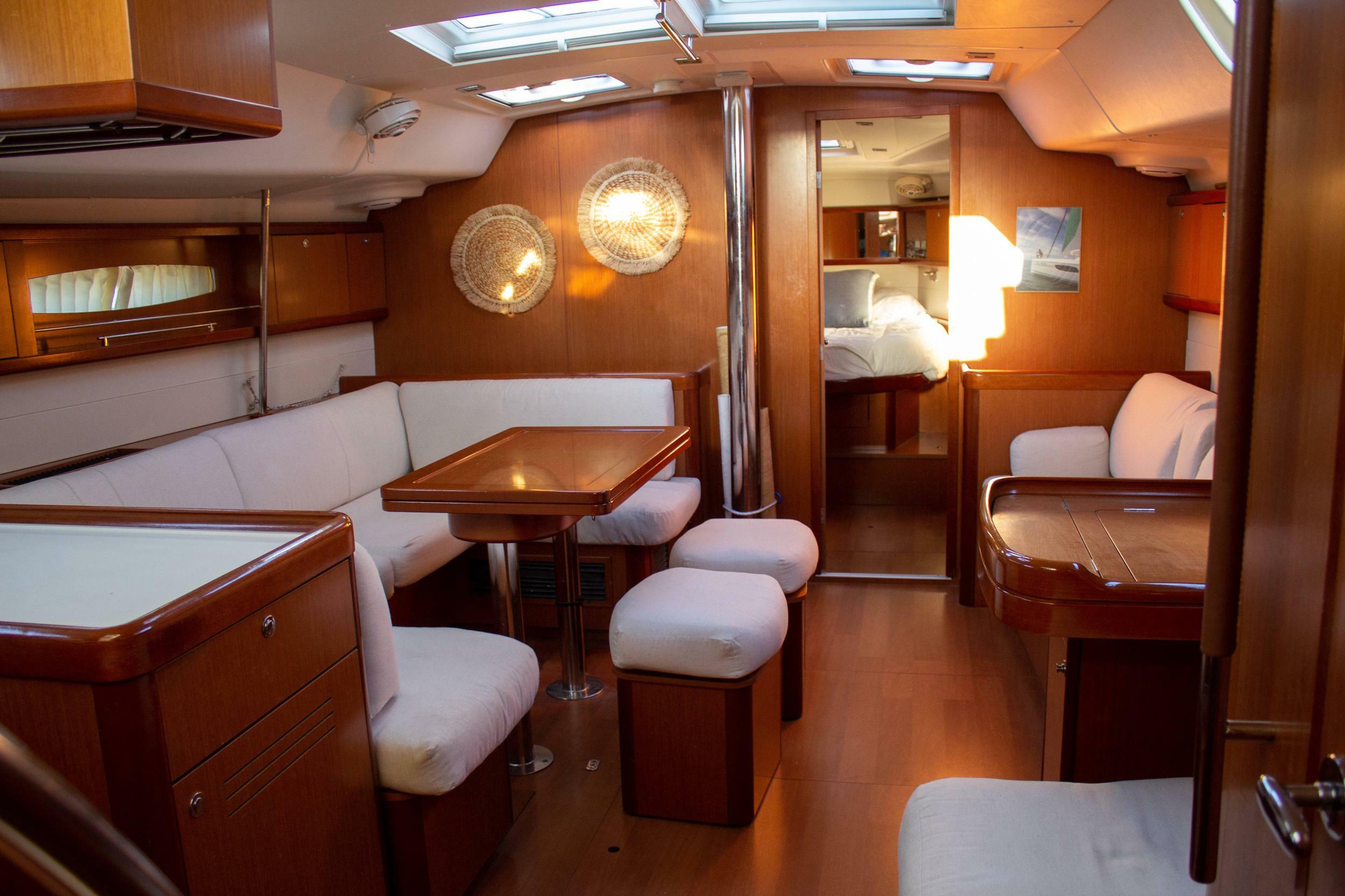 yachts-95839-367568_15.jpg