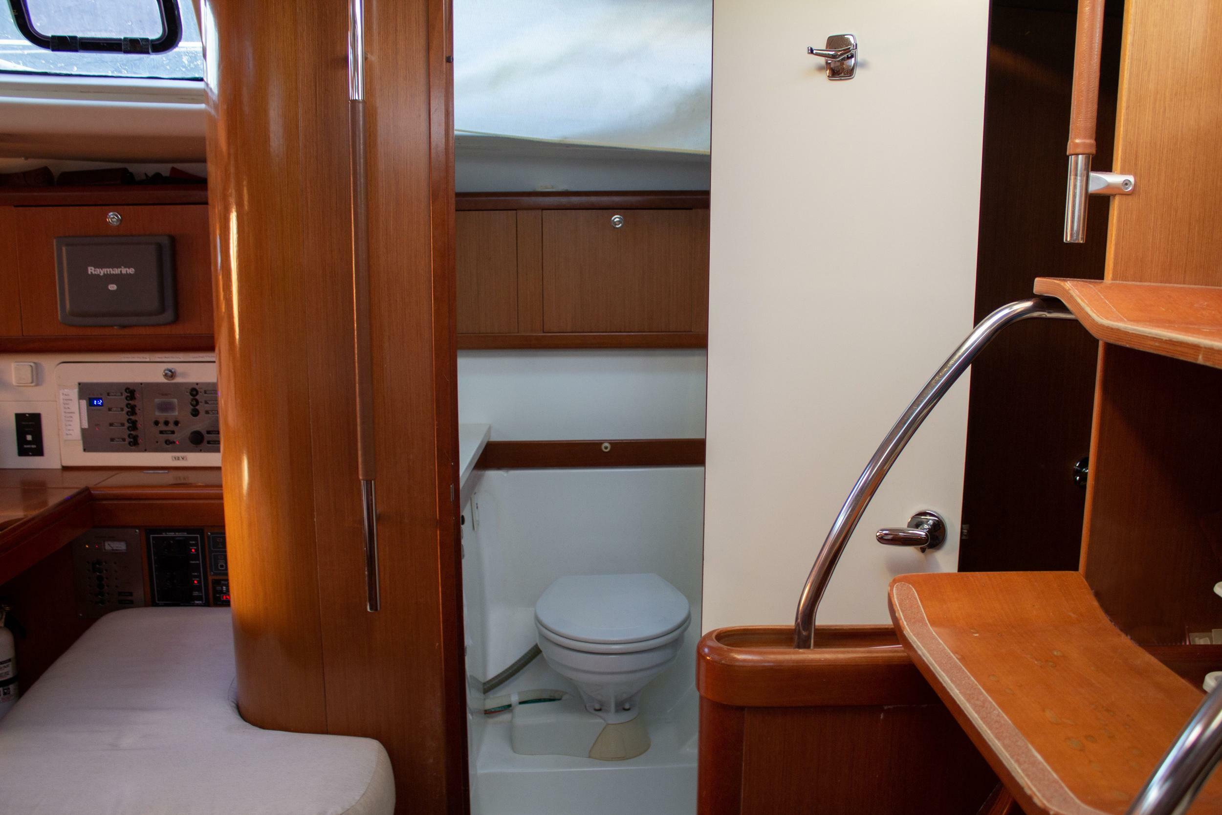 yachts-95839-367568_26.jpg