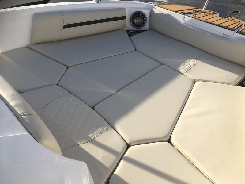 yachts-95843-301420_13.jpg