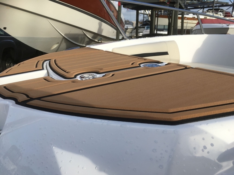 yachts-95843-301420_5.jpg